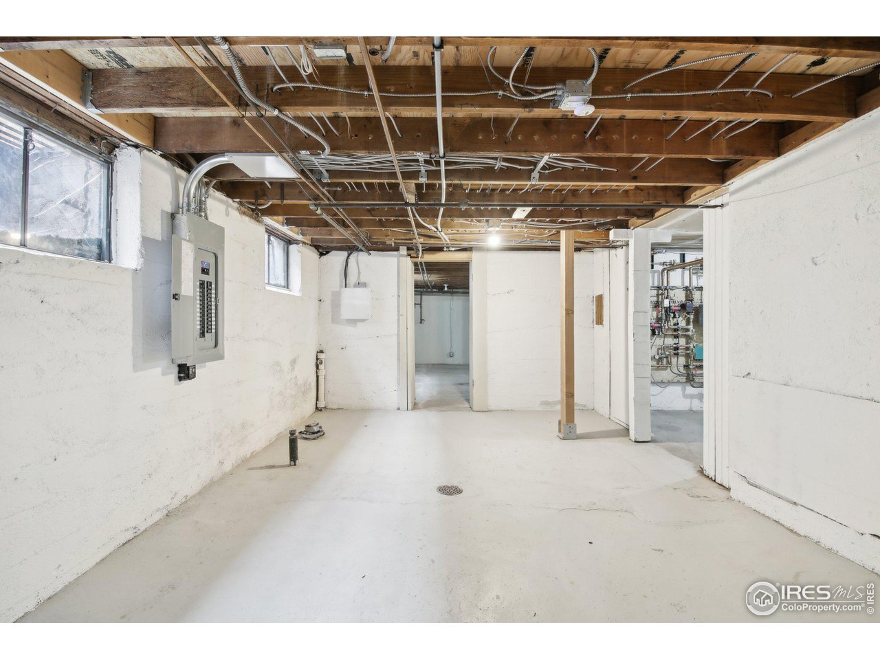 861 13th Street Boulder, CO 80302 - Photo 28 of 36 a view of small space