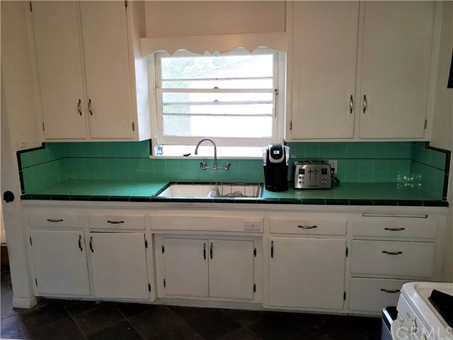 25824 Lomas Verdes Street Loma Linda, CA 92373 - Photo 3 of 18