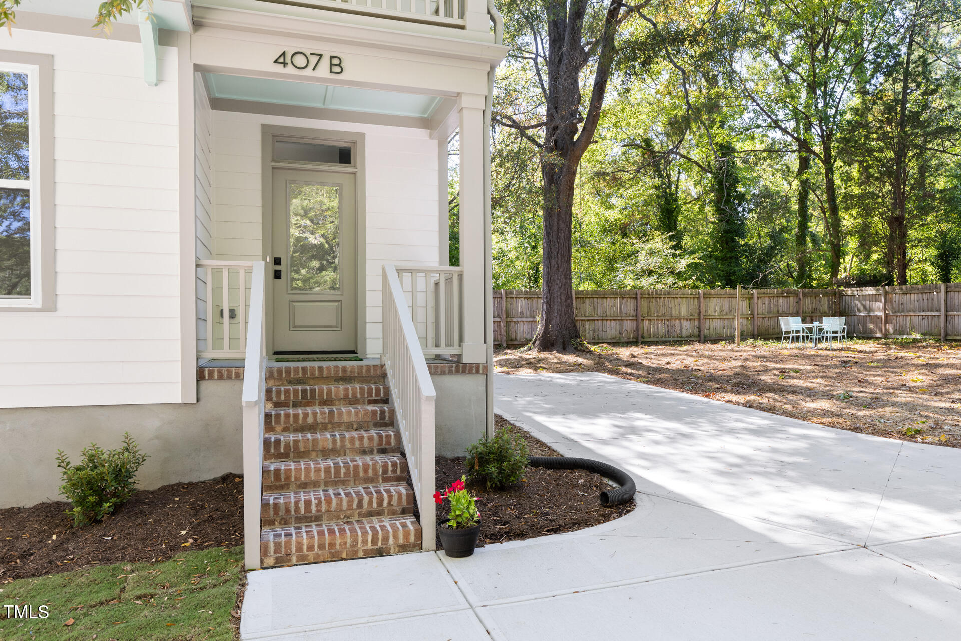 407 B Edward Street Durham, NC 27701 - Photo 2 of 40