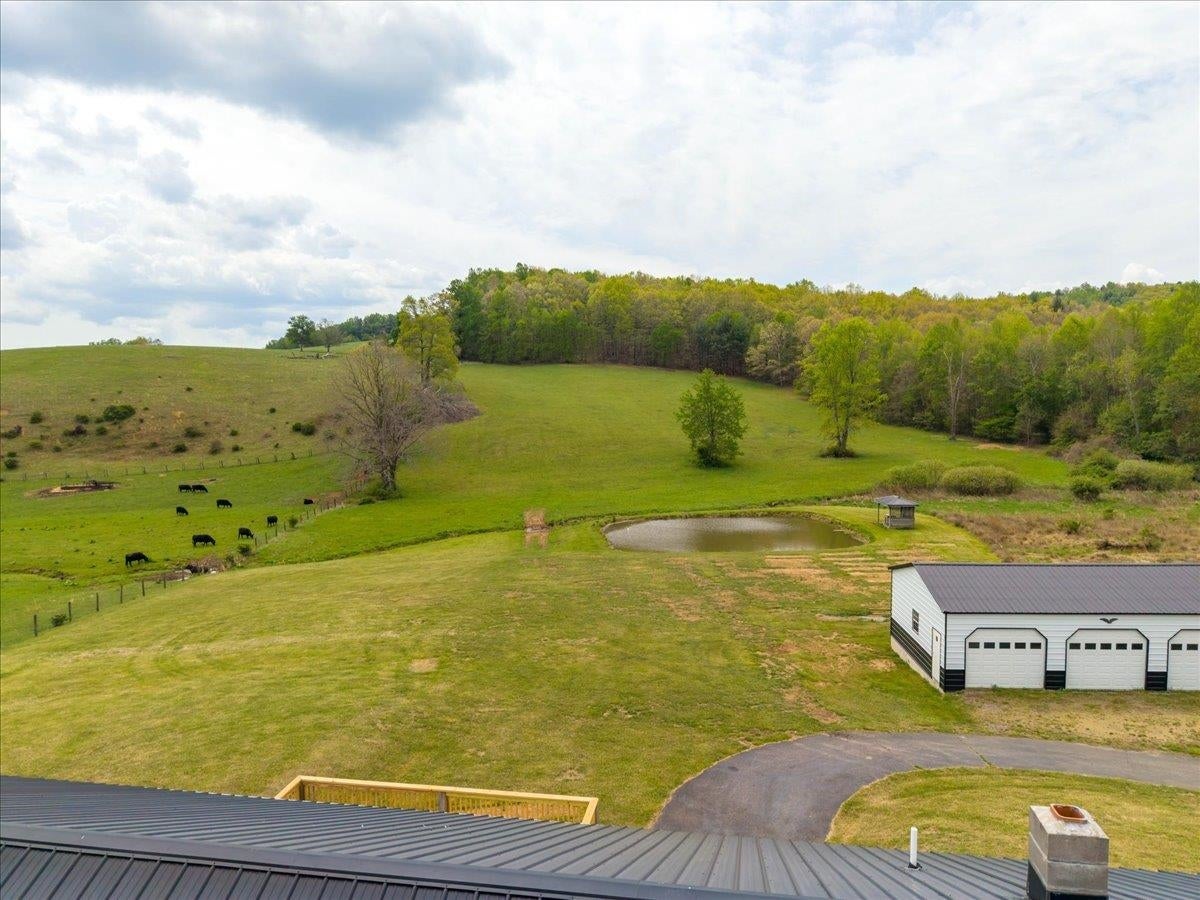 1168 Canning Factory Road Southwest Floyd, VA 24091 - Photo 37 of 48 Gallery Image 37