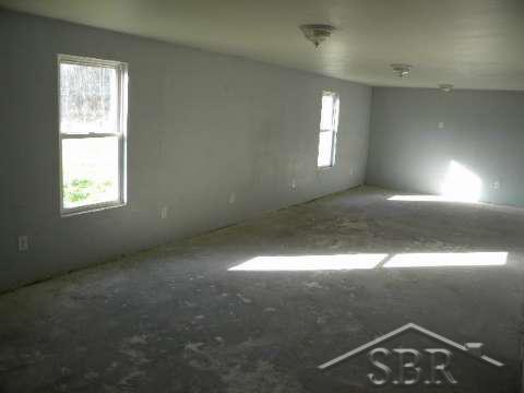 1520 East Hull Road Hope, MI 48628 - Photo 13 of 14 20084661-12.JPG
