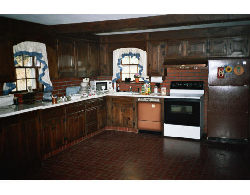 336 Boston Road Billerica, MA 01862 - Photo 3 of 11