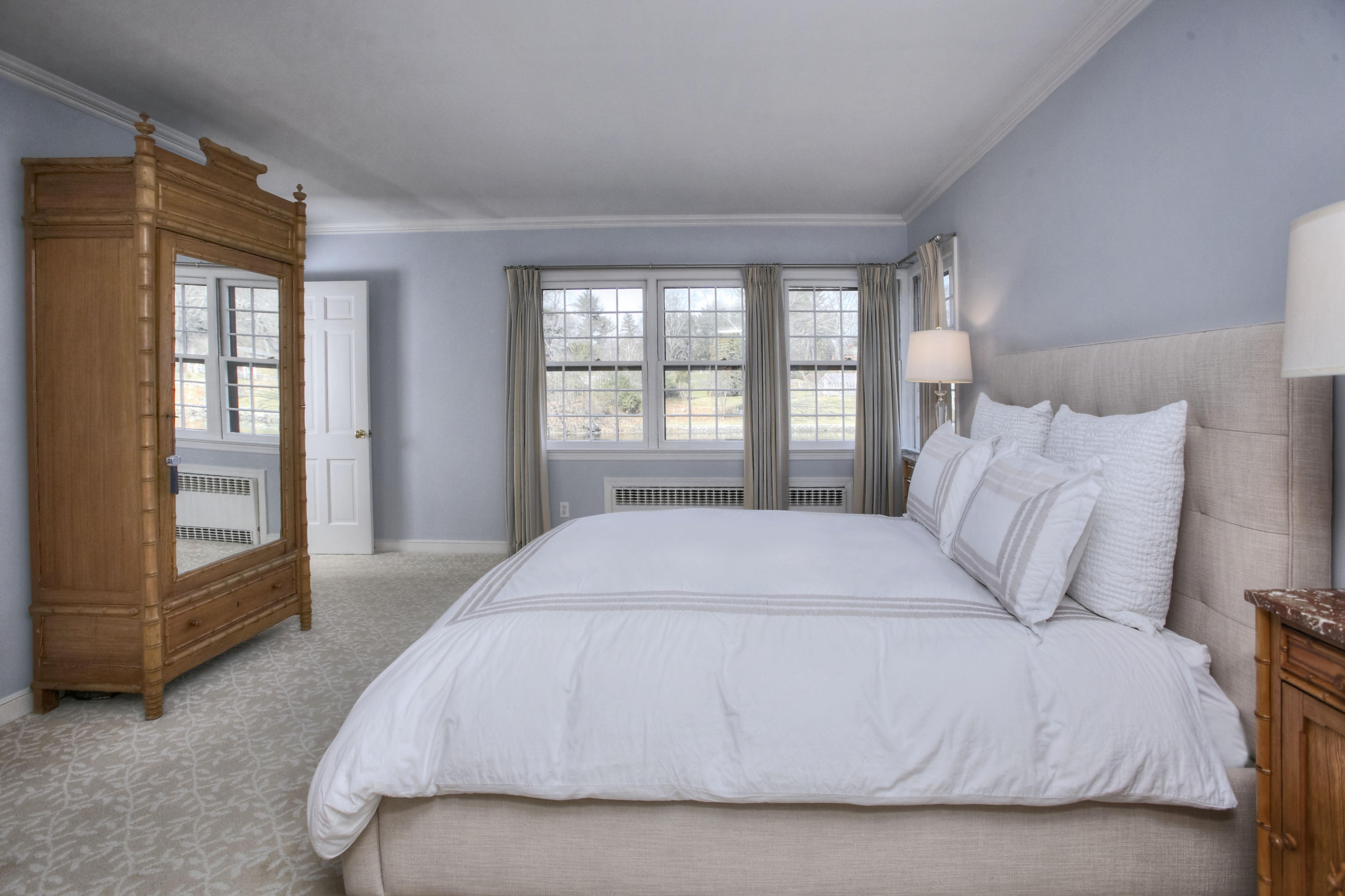 81 Goodwives River Road Darien, CT 06820 - Photo 17 of 40 170169761-17