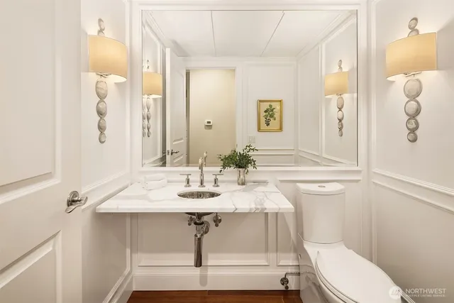 a view of an outdoor space with a water fountain