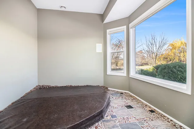 $925,000 | 4335 56th Street Southwest, Wyoming, MI 49418