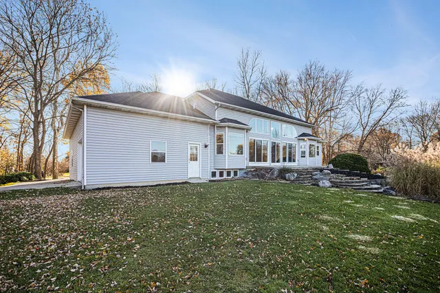 $925,000 | 4335 56th Street Southwest, Wyoming, MI 49418