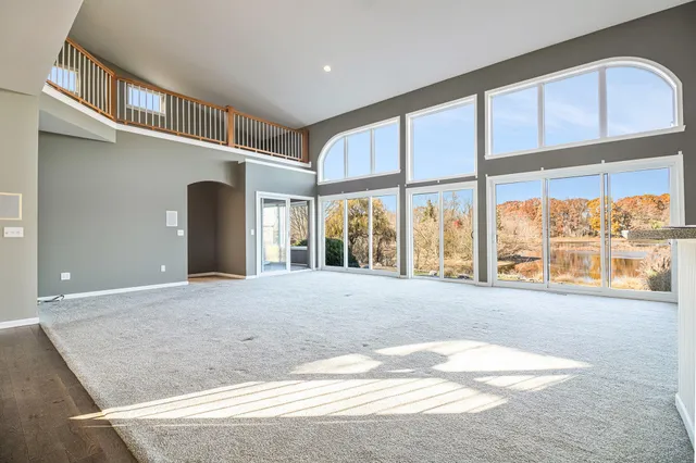 $925,000 | 4335 56th Street Southwest, Wyoming, MI 49418