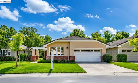 $1,849,000 | 7844 Cypress Creek Court, Pleasanton, CA 94588