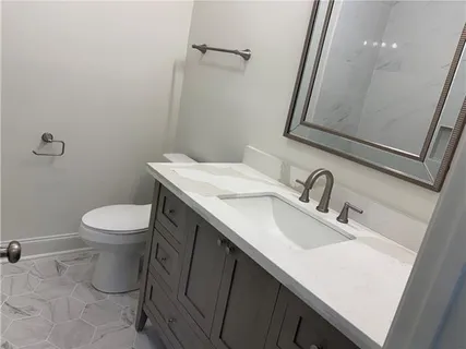 $234,900 | 2035 Huey P Long Avenue, Gretna, LA 70053