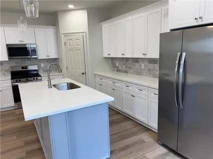 $234,900 | 2035 Huey P Long Avenue, Gretna, LA 70053