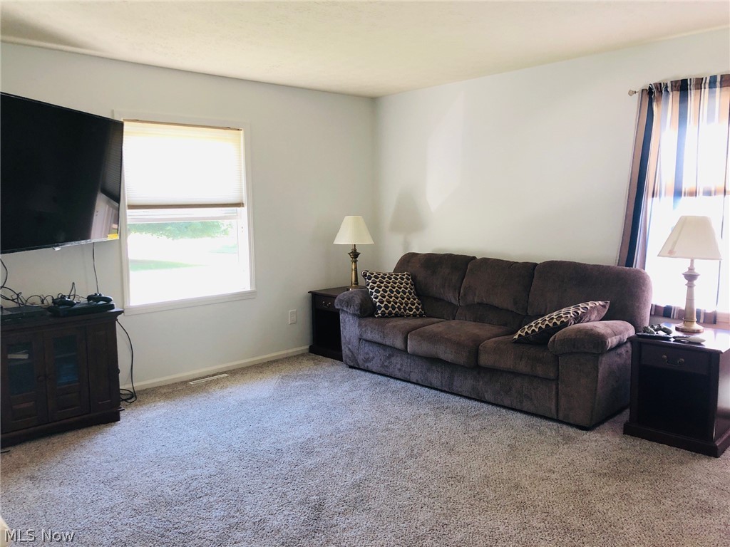 750 Brush Road Ravenna, OH 44266 - Photo 9 of 27 Gallery Image 9