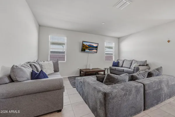 $385,000 | 25285 North 185th Avenue, Wittmann, AZ 85361