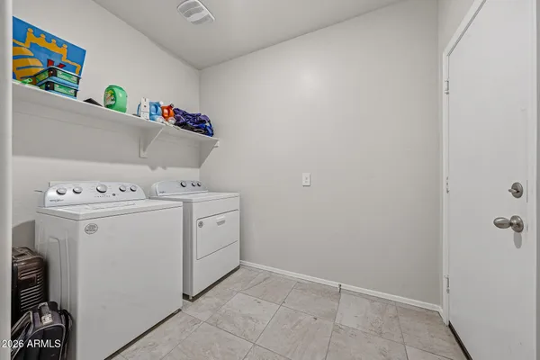 $385,000 | 25285 North 185th Avenue, Wittmann, AZ 85361