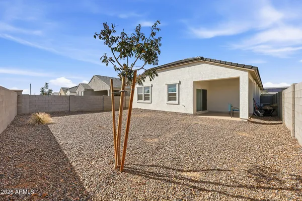 $385,000 | 25285 North 185th Avenue, Wittmann, AZ 85361