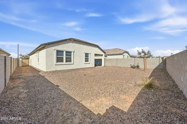 $385,000 | 25285 North 185th Avenue, Wittmann, AZ 85361