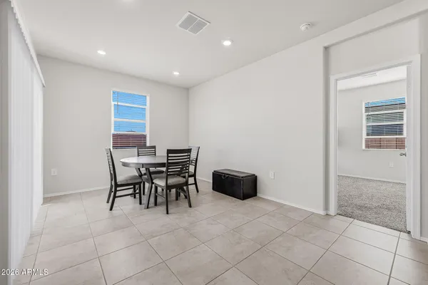 $385,000 | 25285 North 185th Avenue, Wittmann, AZ 85361