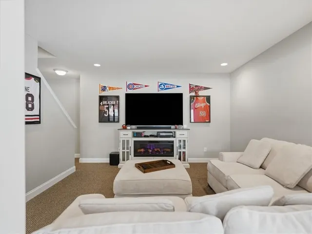 $750,000 | 1337 Woodhill Drive, Gibsonia, PA 15044