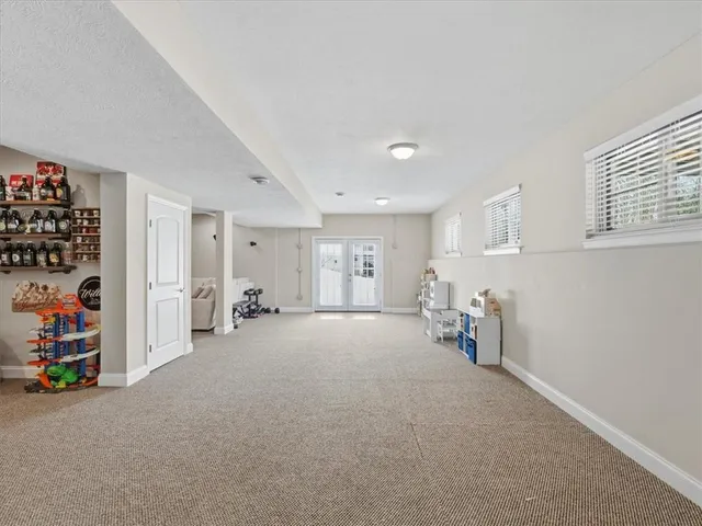 $750,000 | 1337 Woodhill Drive, Gibsonia, PA 15044