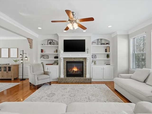 $750,000 | 1337 Woodhill Drive, Gibsonia, PA 15044