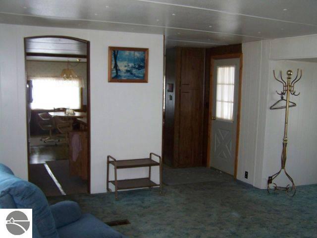 9861 West 30 Road Harrietta, MI 49638 - Photo 7 of 11 1722934-6.JPG