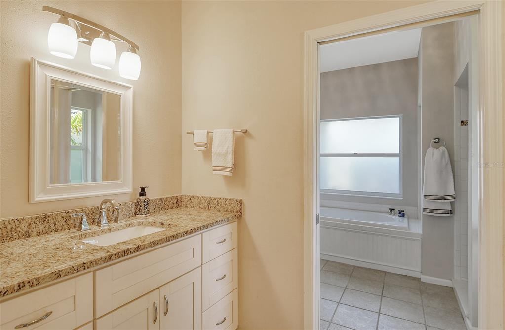 610 Pine Ranch East Road Osprey, FL 34229 - Photo 31 of 64 Main Vanities