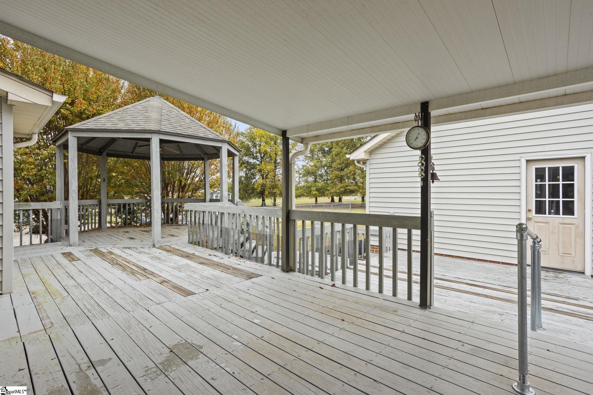 107 Fairview Place Greer, SC 29651 - Photo 22 of 36