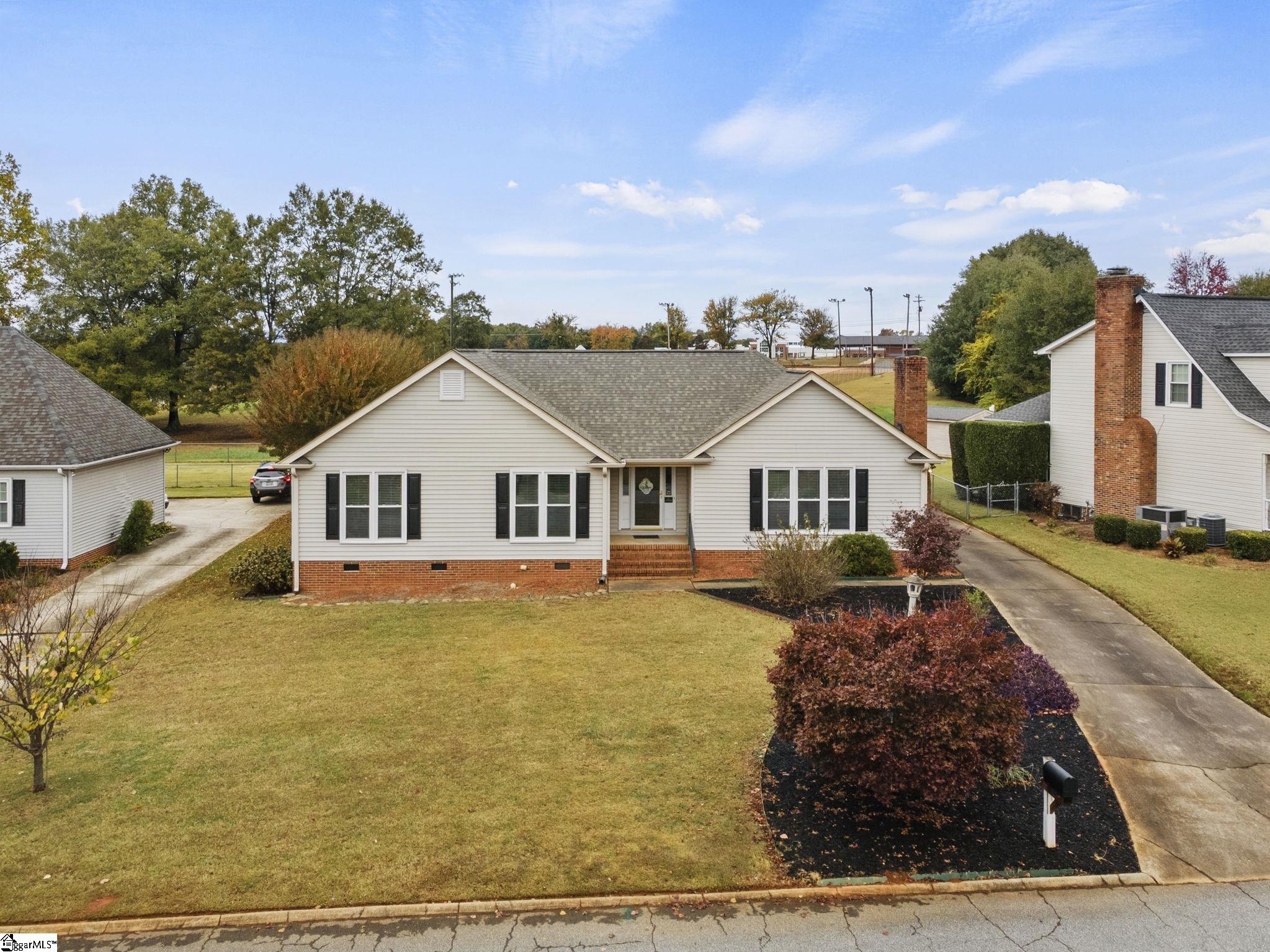 107 Fairview Place Greer, SC 29651 - Photo 30 of 36