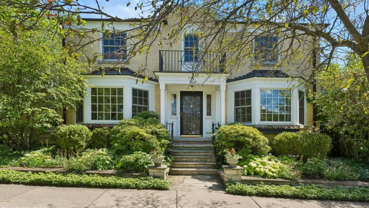 900 Isabella Street Evanston, IL 60201 - Photo 1 of 27