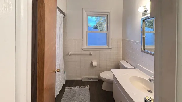 $230,000 | 2032 West Laurel Street, Freeport, IL 61032