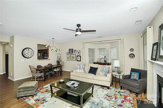 $1,950 | 11503 Destin Lane, Charlotte, NC 28277