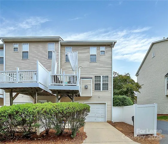 $1,950 | 11503 Destin Lane, Charlotte, NC 28277