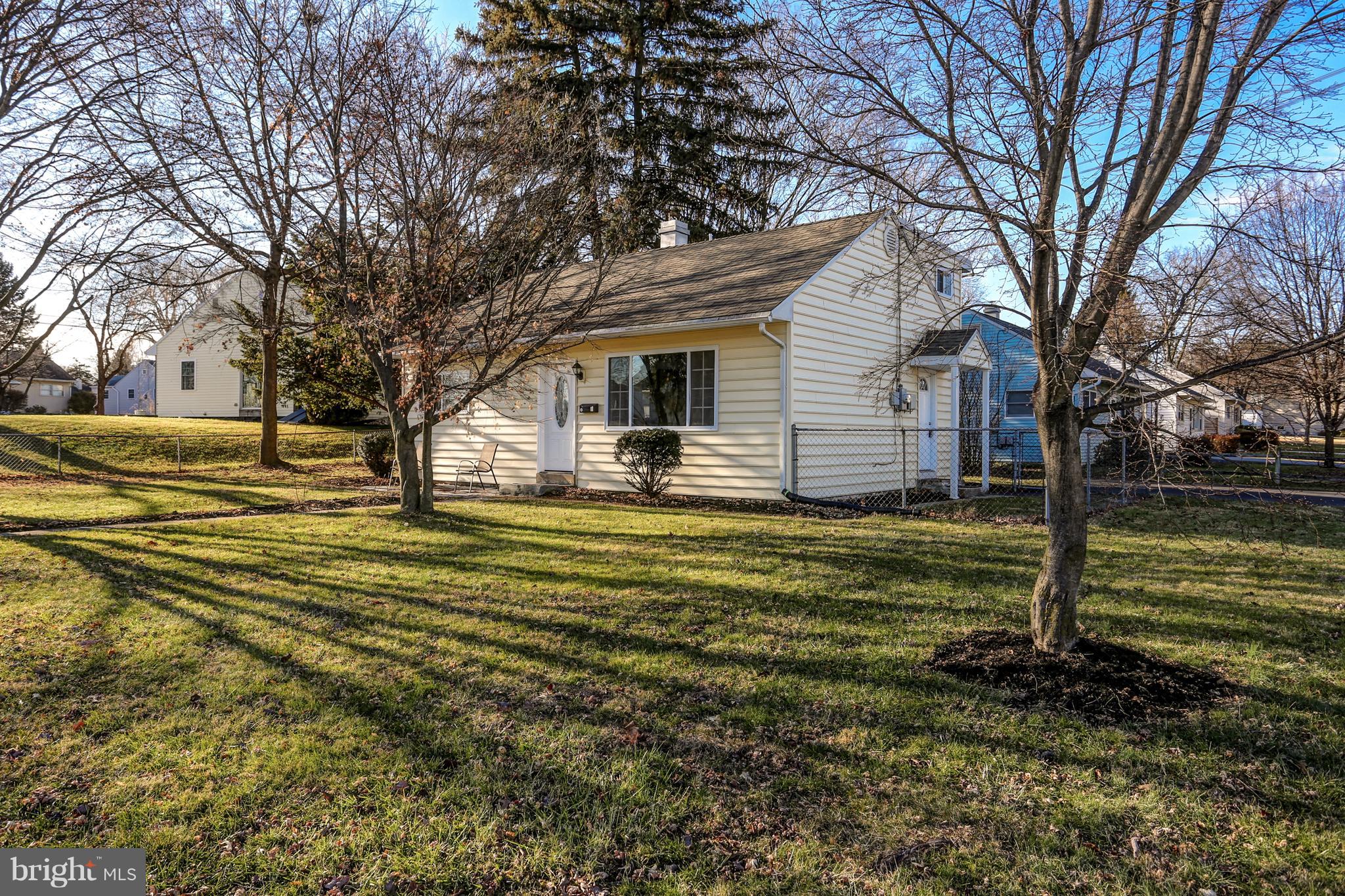 2 Locust Road Camp Hill, PA 17011 - Photo 3 of 26 Gallery Image 3