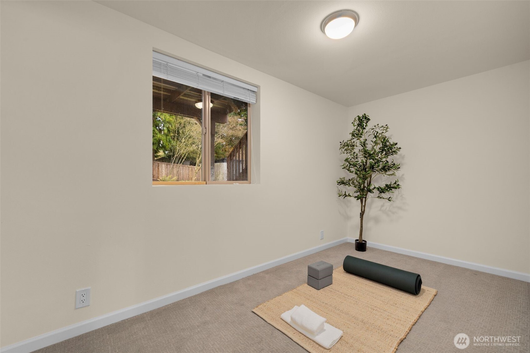 11110 3rd Place Southeast Everett, WA 98208 - Photo 15 of 21