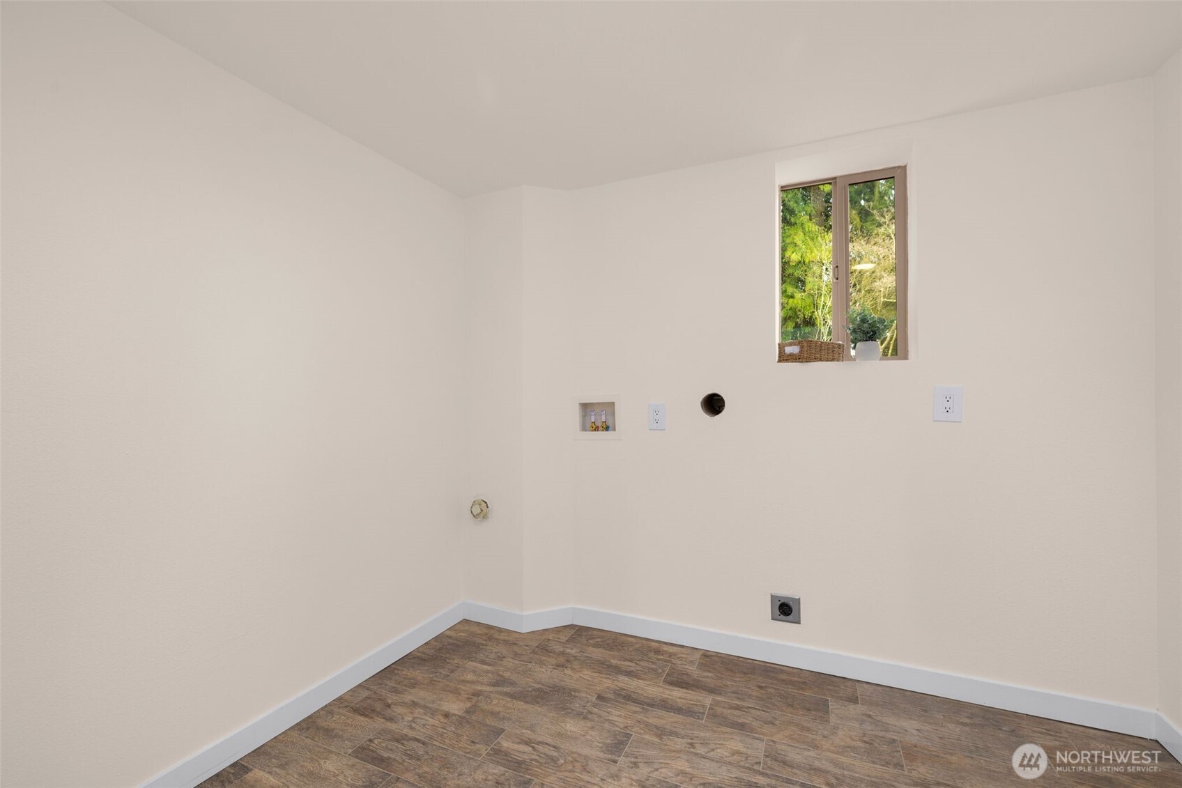 11110 3rd Place Southeast Everett, WA 98208 - Photo 17 of 21