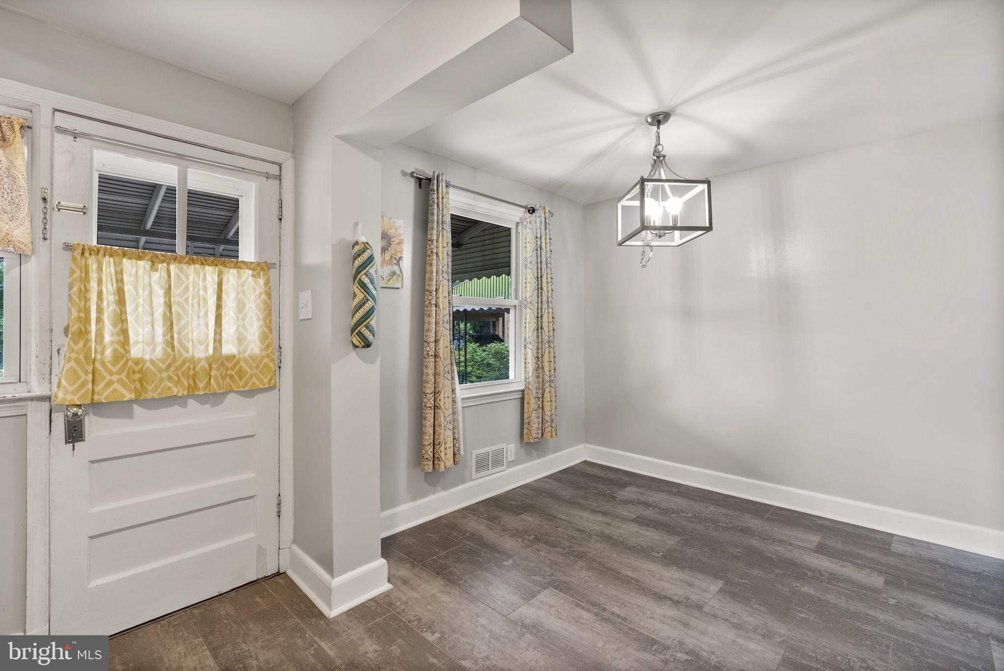 1946 Eastfield Road Baltimore, MD 21222 - Photo 14 of 42 Gallery Image 14
