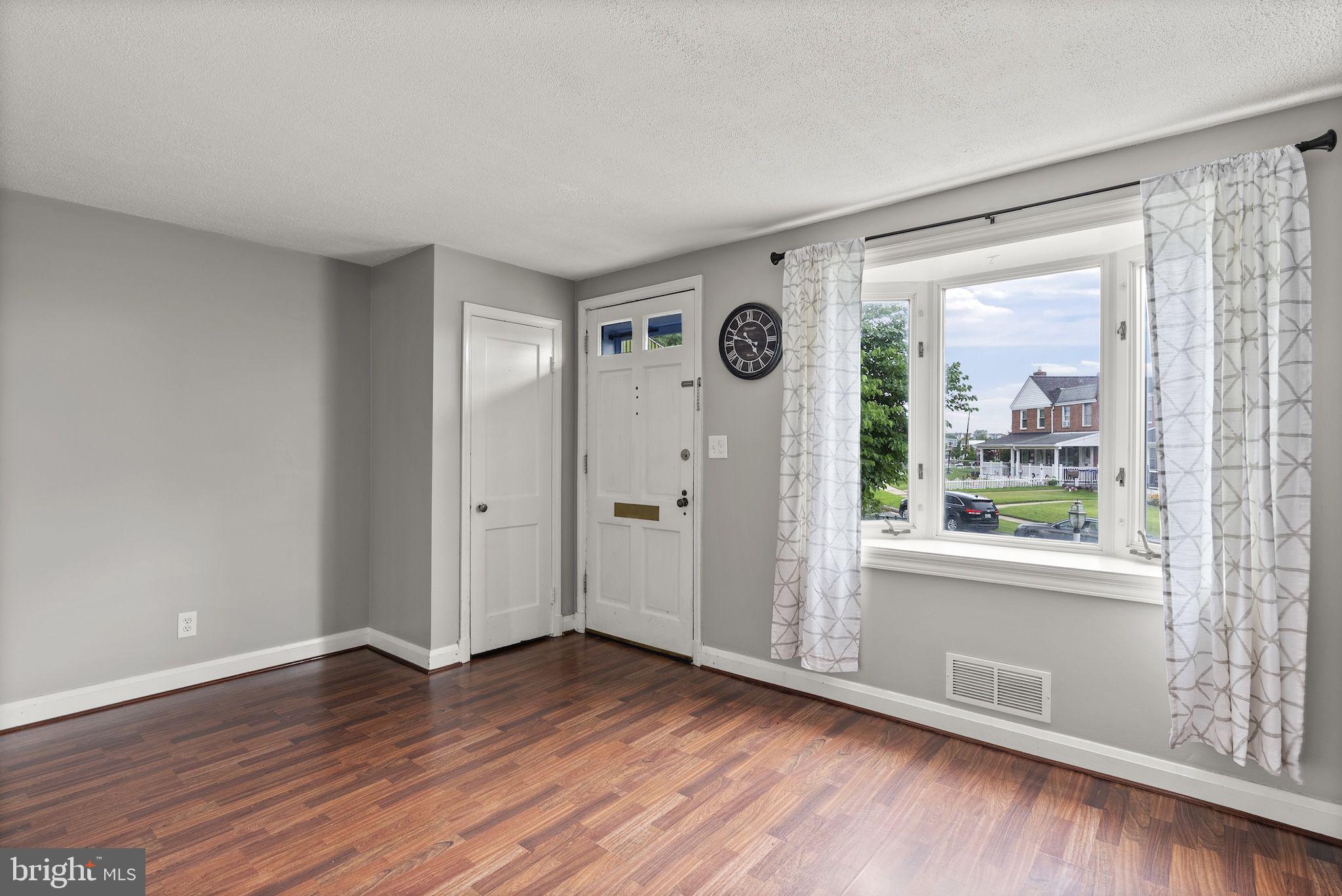 1946 Eastfield Road Baltimore, MD 21222 - Photo 4 of 42 Gallery Image 4