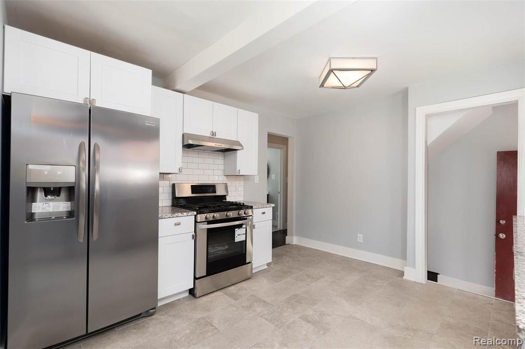 21712 Newcastle Road Harper Woods, MI 48225 - Photo 2 of 38