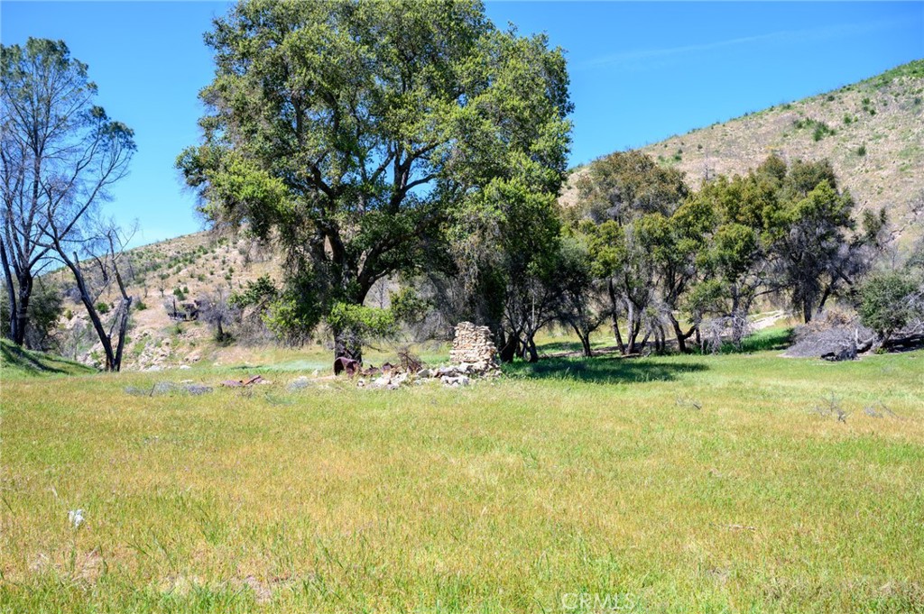 2 Huer Huero Road Creston, CA 93432 - Photo 19 of 21