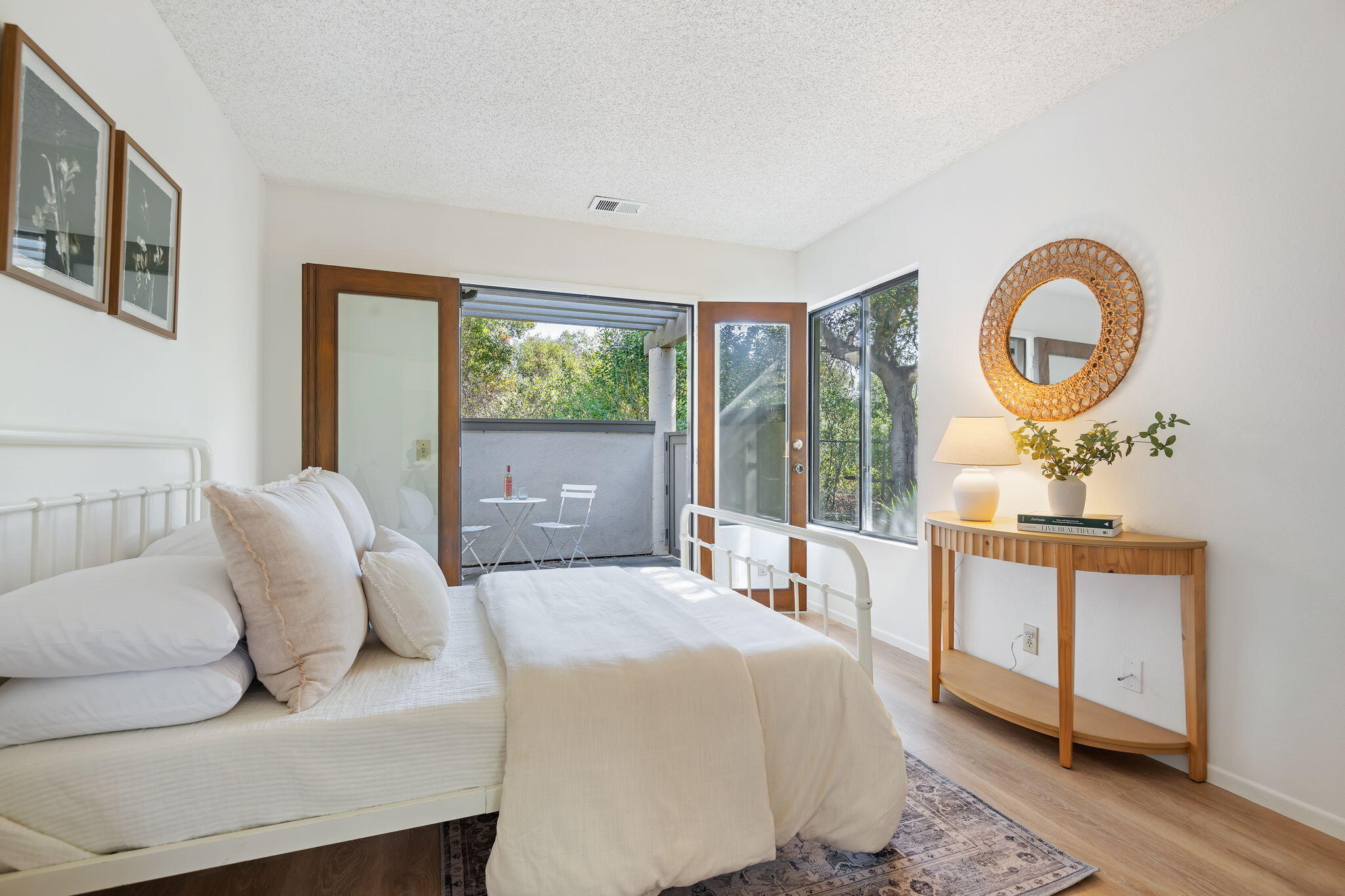 4039 Primavera Road, Unit 1 Santa Barbara, CA 93110 - Photo 15 of 22 Bedroom 2