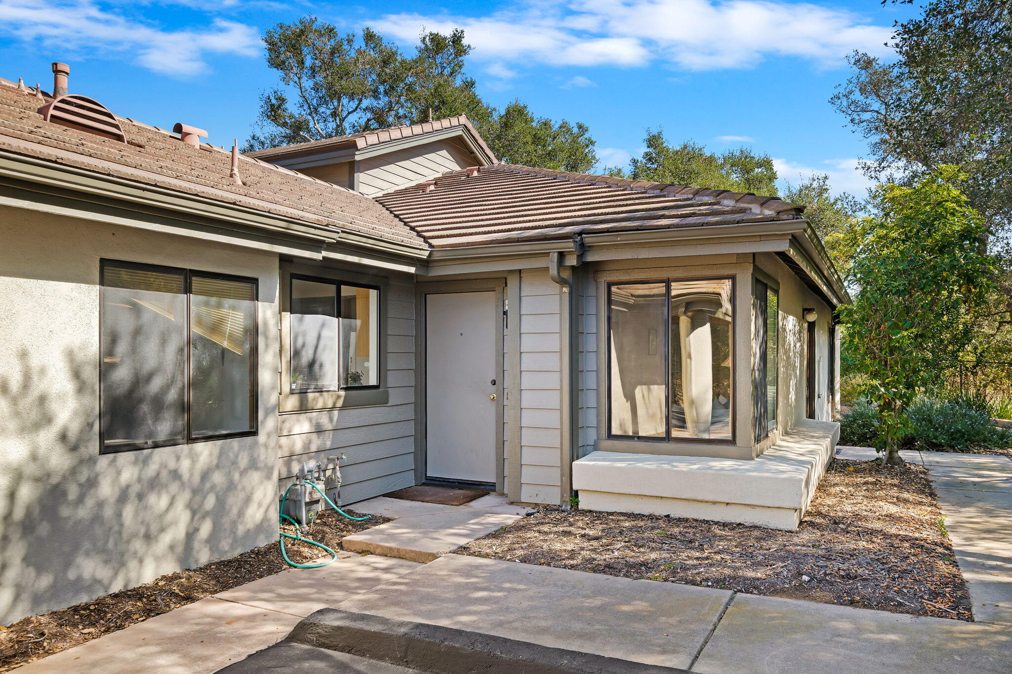 4039 Primavera Road, Unit 1 Santa Barbara, CA 93110 - Photo 20 of 22 Entrance