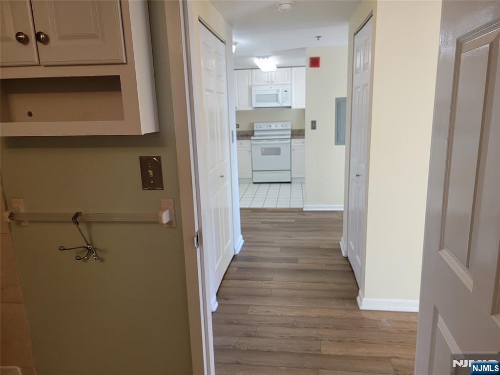 100 Old Palisade Road, Unit 702 Fort Lee, NJ 07024 - Photo 36 of 37