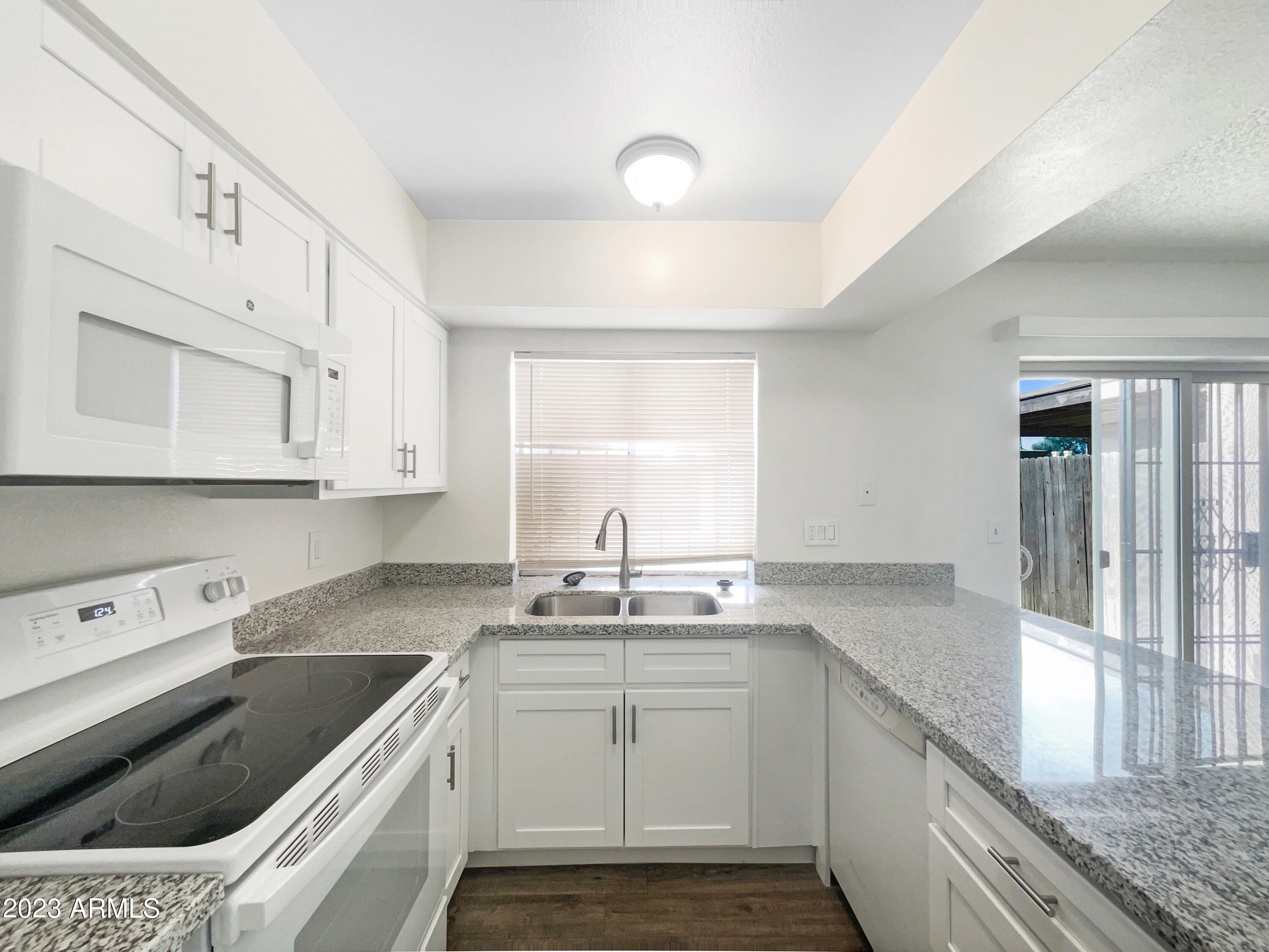 4625 West Thomas Road, Unit 76 Phoenix, AZ 85031 - Photo 12 of 21 listing_9