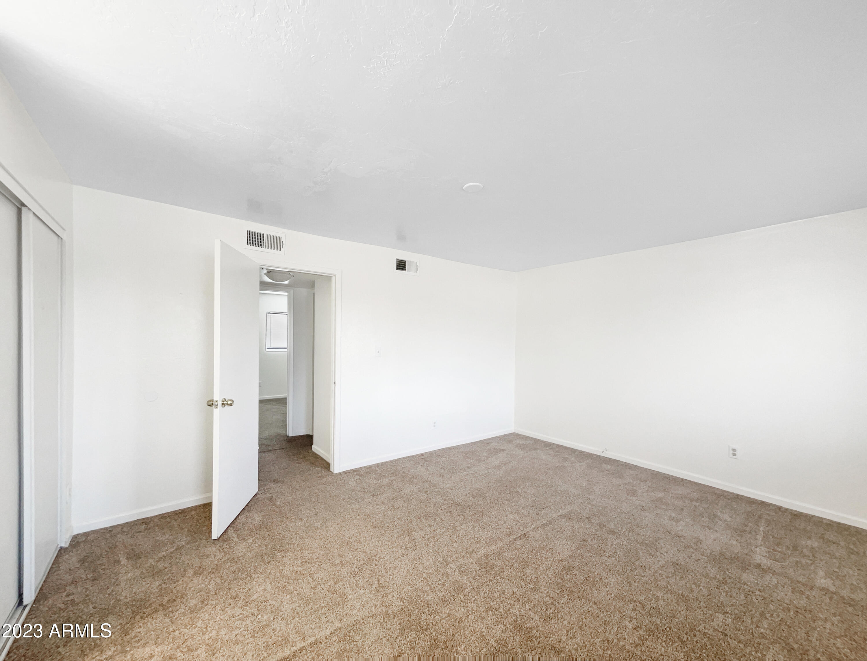 4625 West Thomas Road, Unit 76 Phoenix, AZ 85031 - Photo 16 of 21 listing_14
