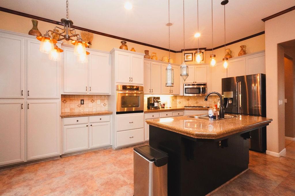 4308 Cooper Place Modesto, CA 95356 - Photo 10 of 26