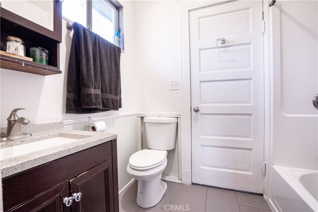 730 West 9th Street Pomona, CA 91766 - Photo 23 of 25