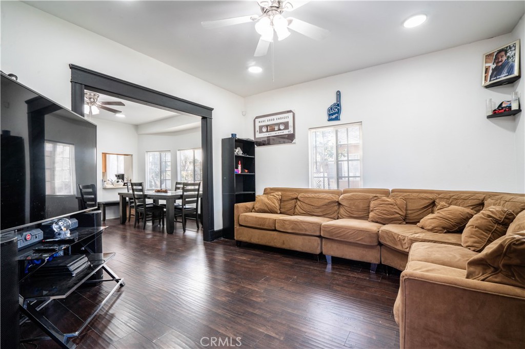 730 West 9th Street Pomona, CA 91766 - Photo 10 of 25