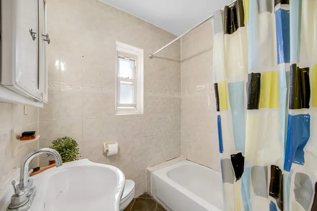 $1,230,000 | 20-01 37th Street | Astoria