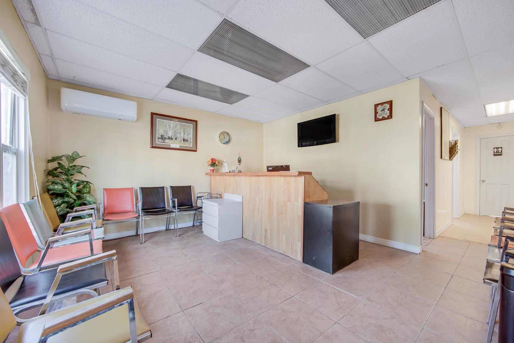 20-01 37th Street Queens, NY 11105 - Photo 17 of 21