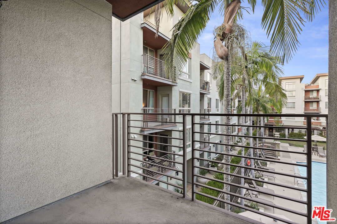100 South Alameda Street, Unit 346 Los Angeles, CA 90012 - Photo 16 of 24 a view of a house with a street