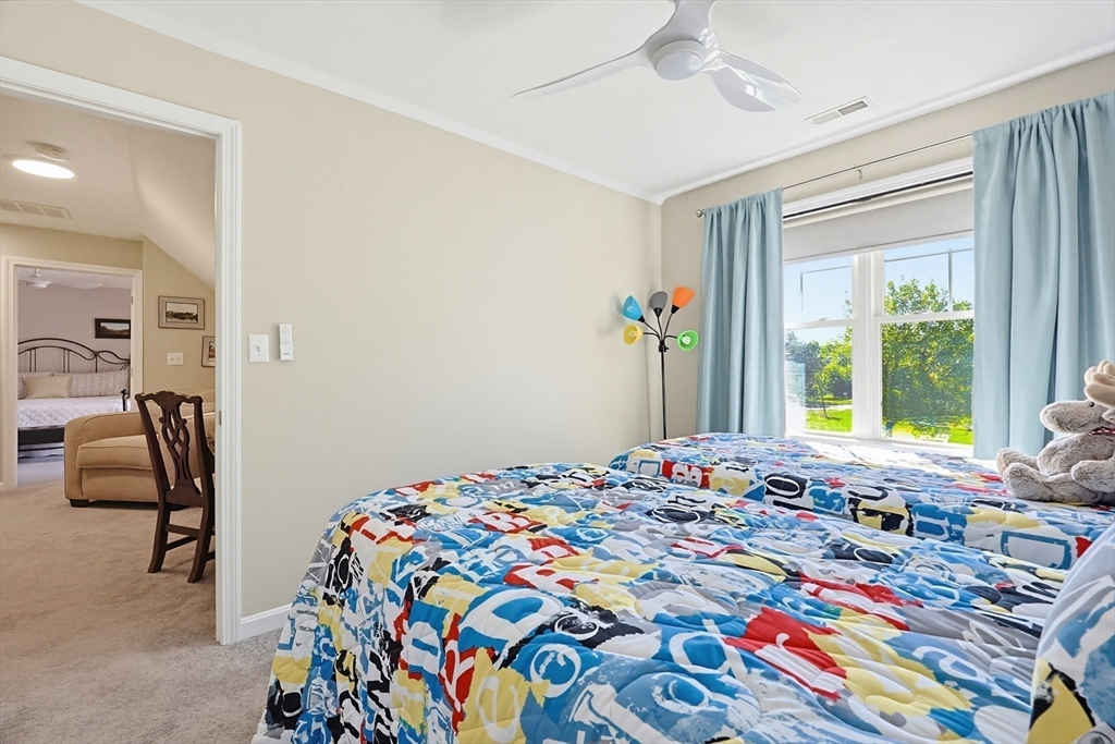 27 Country Hill Road, Unit 27 Holden, MA 01522 - Photo 31 of 38